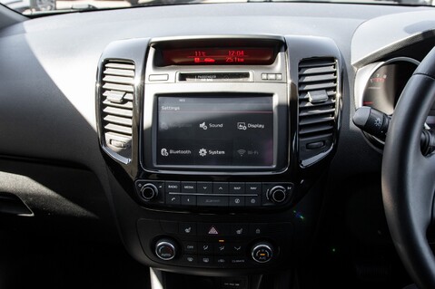 Kia Venga 3 25