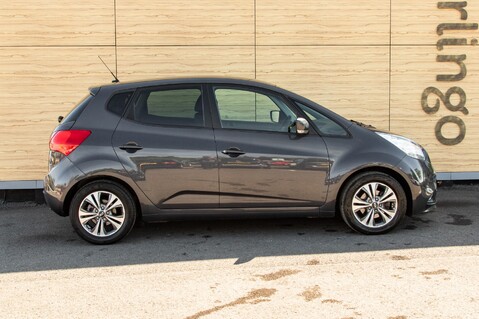 Kia Venga 3 12