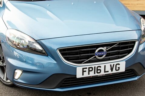 Volvo V40 T3 R-DESIGN 11