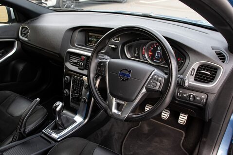 Volvo V40 T3 R-DESIGN 5