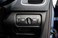 Volvo V40 T3 R-DESIGN 16
