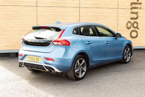 Volvo V40 T3 R-DESIGN 3