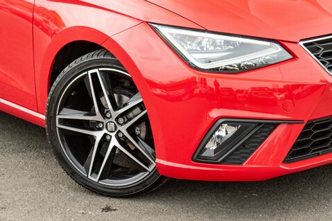 SEAT Ibiza TSI FR SPORT 11