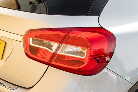 Mercedes-Benz GLA Class GLA 200 SE EXECUTIVE 10