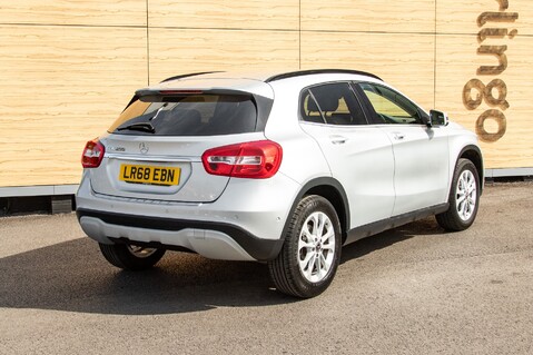 Mercedes-Benz GLA Class GLA 200 SE EXECUTIVE 3