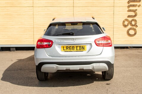 Mercedes-Benz GLA Class GLA 200 SE EXECUTIVE 7