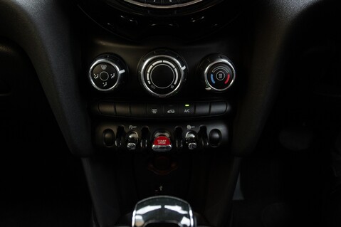 Mini Hatch COOPER CLASSIC 29