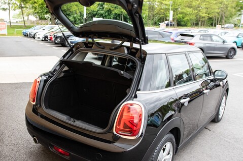 Mini Hatch COOPER CLASSIC 31