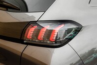 Peugeot 208 PURETECH ALLURE PREMIUM S/S 9