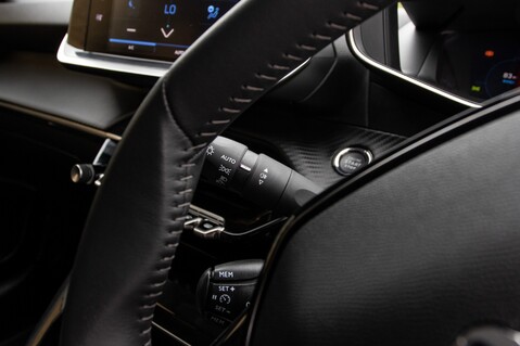 Peugeot 208 PURETECH ALLURE PREMIUM S/S 17