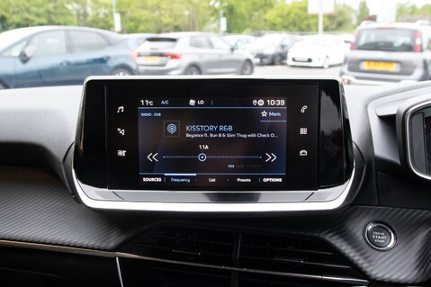 Peugeot 208 PURETECH ALLURE PREMIUM S/S 22
