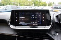 Peugeot 208 PURETECH ALLURE PREMIUM S/S 26
