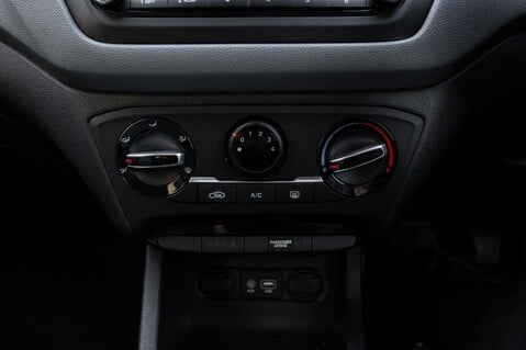 Hyundai i20 MPI SE 29