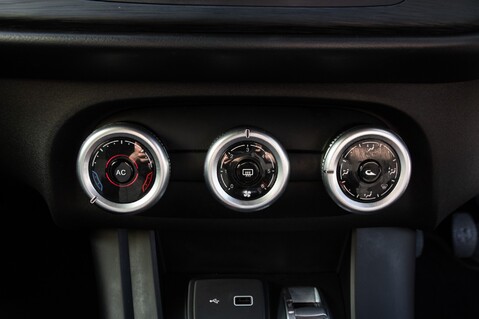 Alfa Romeo Giulietta JTDM-2 SPORT 32