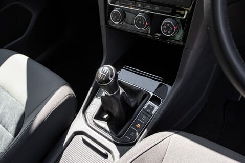 Volkswagen Golf SV GT TDI 30