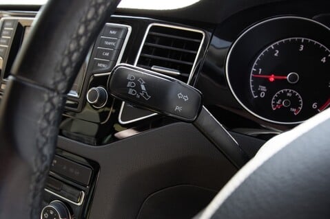 Volkswagen Golf SV GT TDI 17