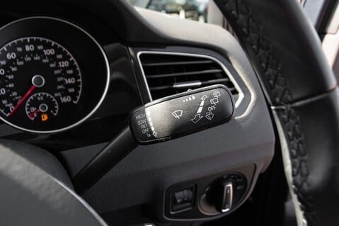 Volkswagen Golf SV GT TDI 18