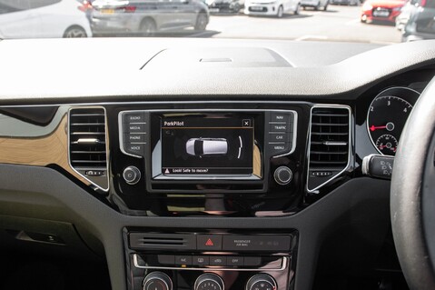 Volkswagen Golf SV GT TDI 28