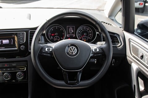 Volkswagen Golf SV GT TDI 21
