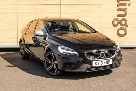 Volvo V40 T3 R-DESIGN PRO