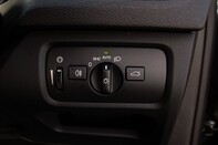 Volvo V40 T3 R-DESIGN PRO 16