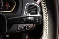 Volvo V40 T3 R-DESIGN PRO 18