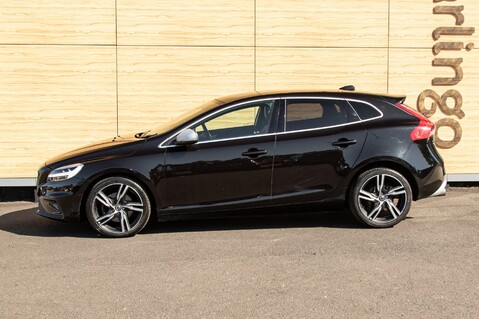 Volvo V40 T3 R-DESIGN PRO 13