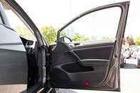 Volkswagen Golf SE NAVIGATION TSI BLUEMOTION TECHNOLOGY DSG 14