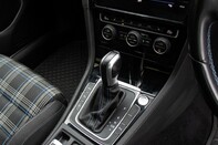 Volkswagen Golf GTE ADVANCE DSG 31