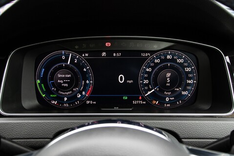 Volkswagen Golf GTE ADVANCE DSG 15