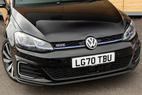Volkswagen Golf GTE ADVANCE DSG 11