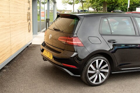 Volkswagen Golf GTE ADVANCE DSG 8