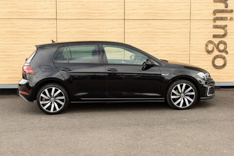 Volkswagen Golf GTE ADVANCE DSG 12