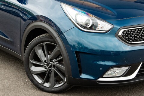 Kia Niro FIRST EDITION 11