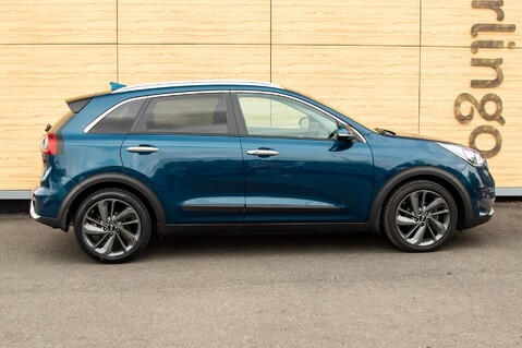 Kia Niro FIRST EDITION 12