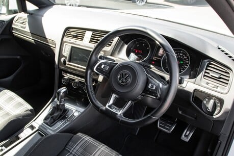 Volkswagen Golf GTD TDI DSG