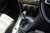 Volkswagen Golf GTD TDI DSG 29