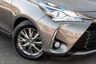 Toyota Yaris VVT-I ICON 11