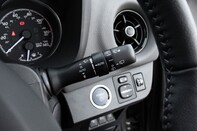 Toyota Yaris VVT-I ICON 17