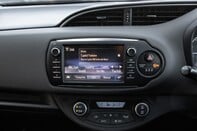 Toyota Yaris VVT-I ICON 21