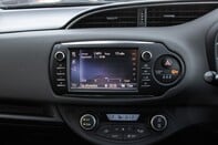 Toyota Yaris VVT-I ICON 22