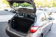 Toyota Yaris VVT-I ICON 31