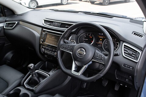 Nissan Qashqai DIG-T TEKNA 4