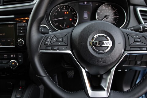 Nissan Qashqai DIG-T TEKNA 20