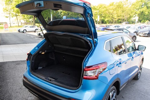 Nissan Qashqai DIG-T TEKNA 37