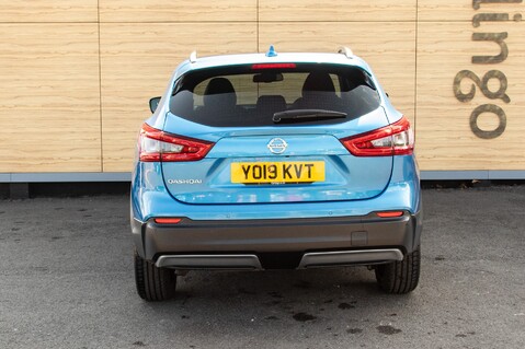Nissan Qashqai DIG-T TEKNA 6
