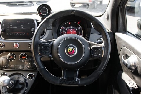 Abarth 500 595 COMPETIZIONE 21