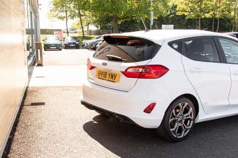 Ford Fiesta ST-LINE 8