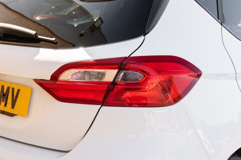 Ford Fiesta ST-LINE 9