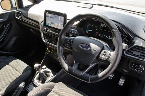 Ford Fiesta ST-LINE 4